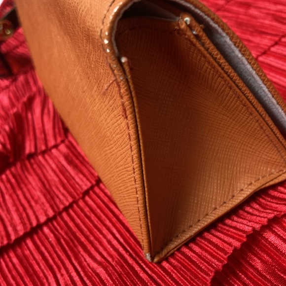 Tory Burch Women’s Prescription Sunglasses and Case - Picture 10 of 16